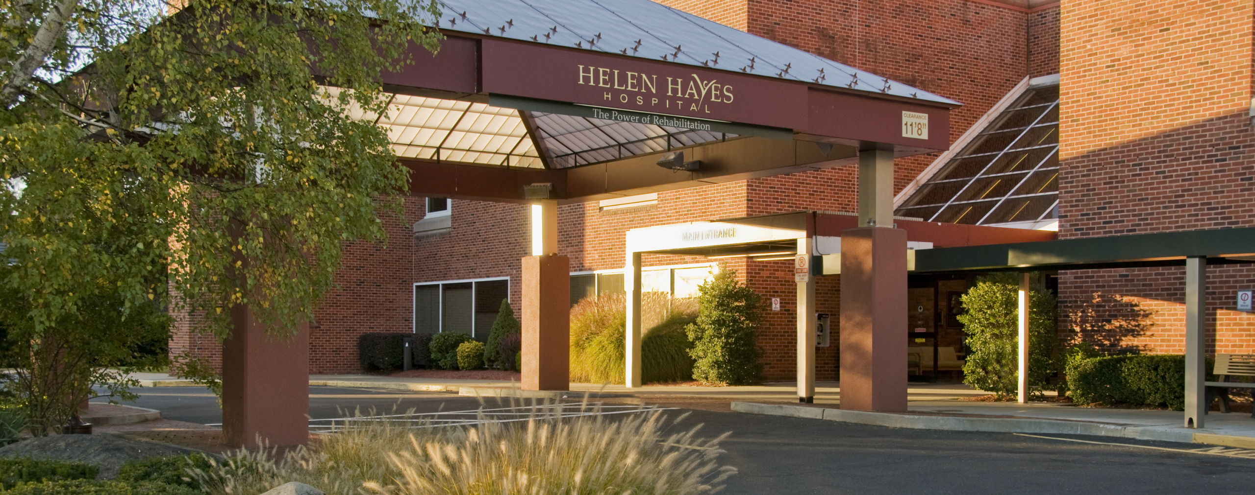 Entrance to the Helen Hayes Hospital